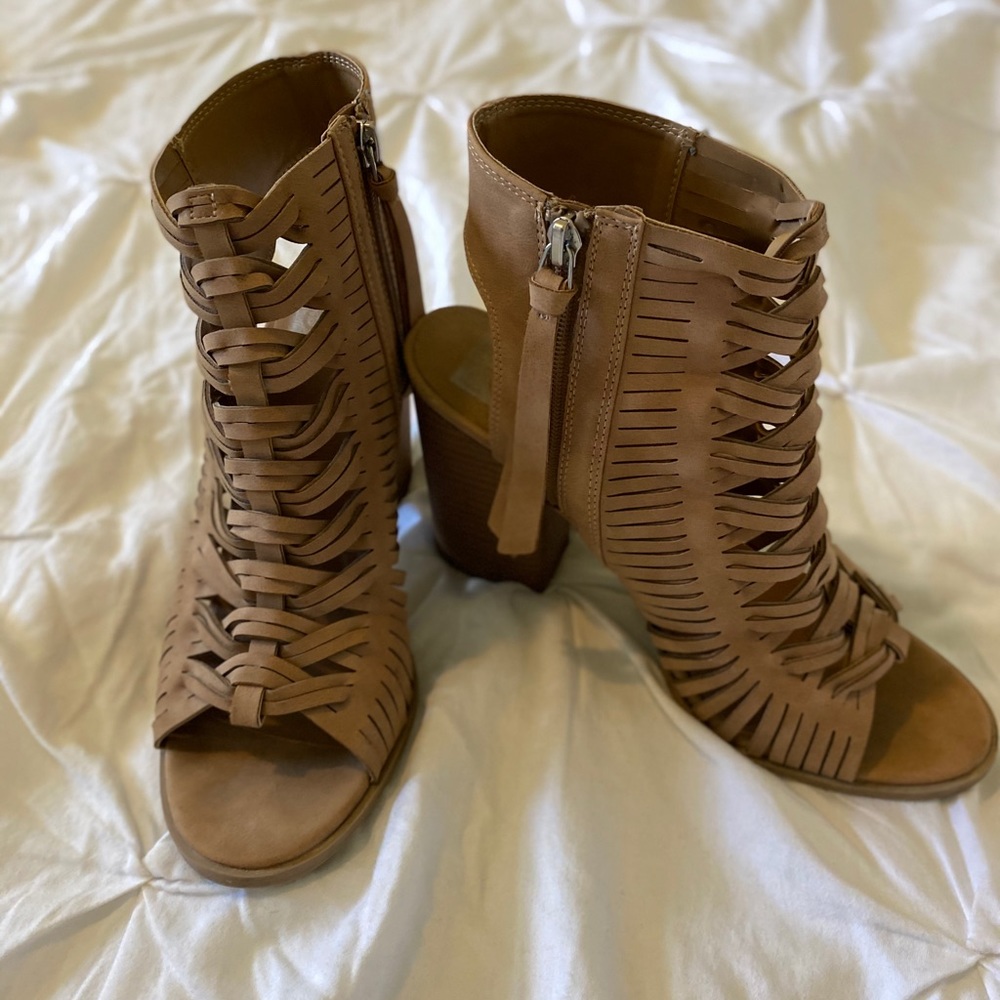 Cute Chunky heels